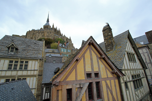 Is Mont Saint-Michel in Normandy or Brittany?
