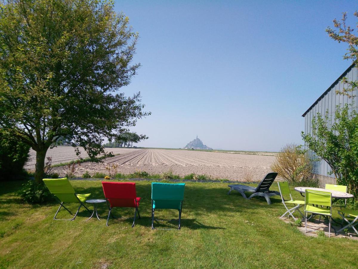 La Jacotière (At the local's home) (View of Mont Saint-Michel)